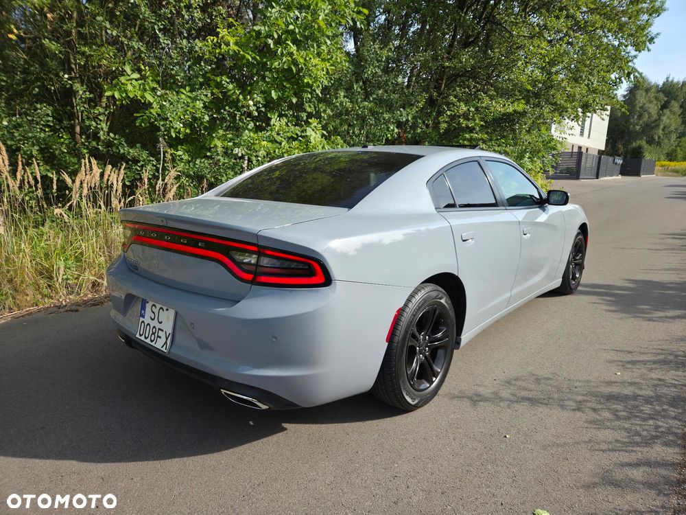 Dodge Charger - 7