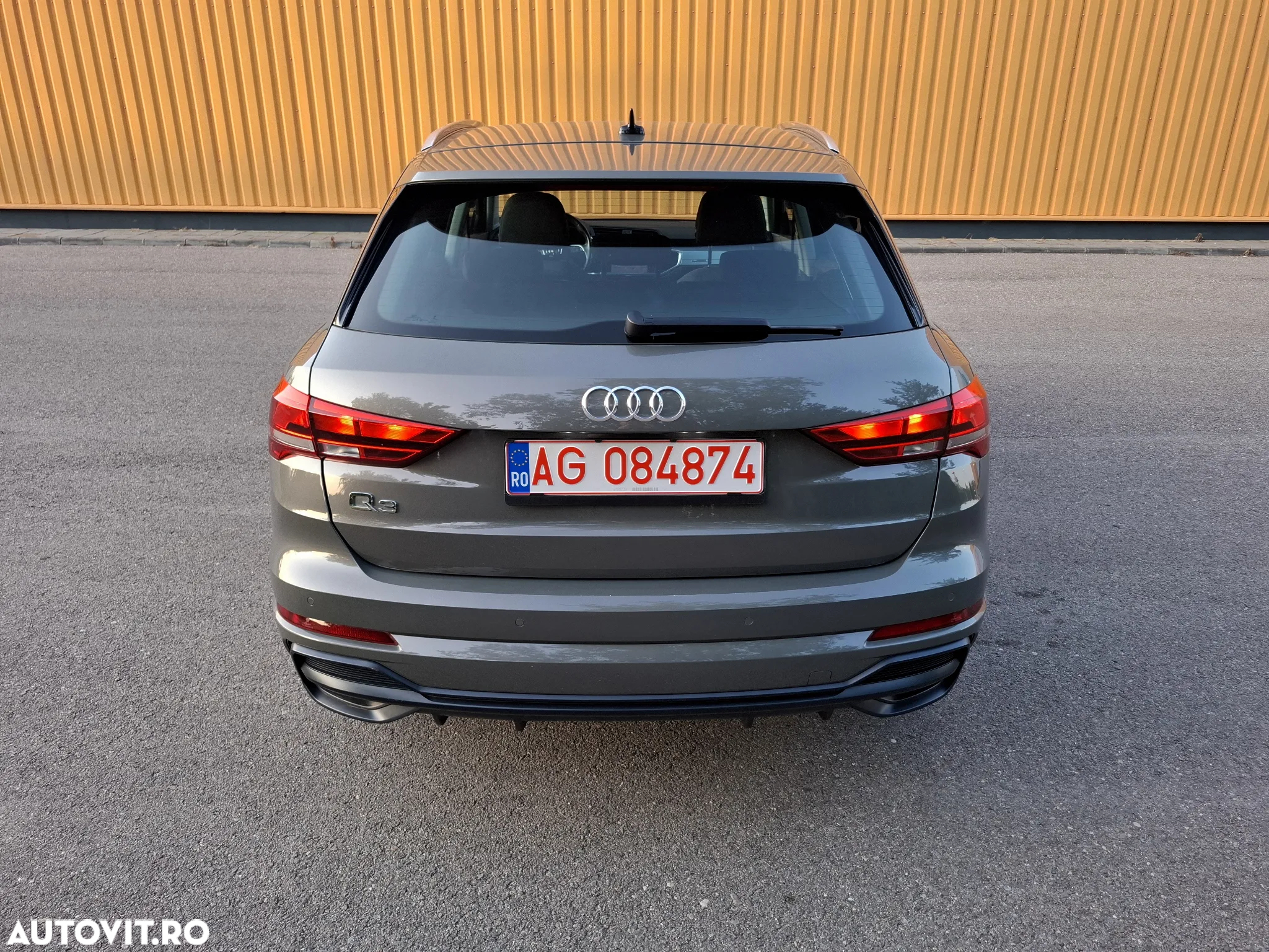 Audi Q3 2.0 35 TDI S tronic S Line - 7
