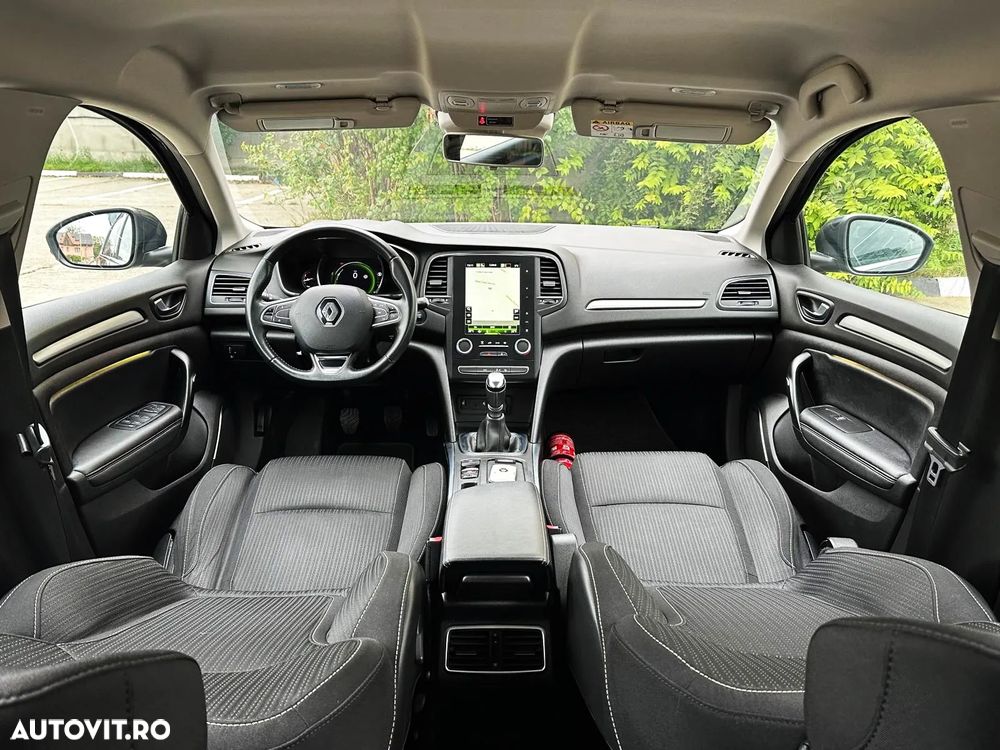 Renault Megane Blue dCi 116 Zen - 7