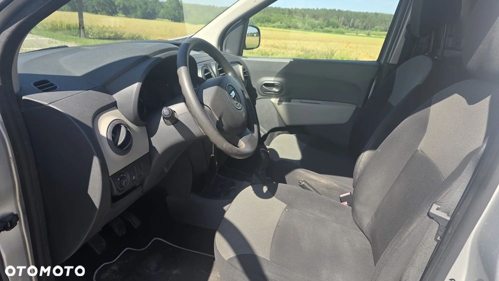 Dacia DUSTER - 10