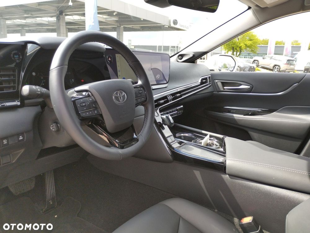 Toyota Mirai - 14