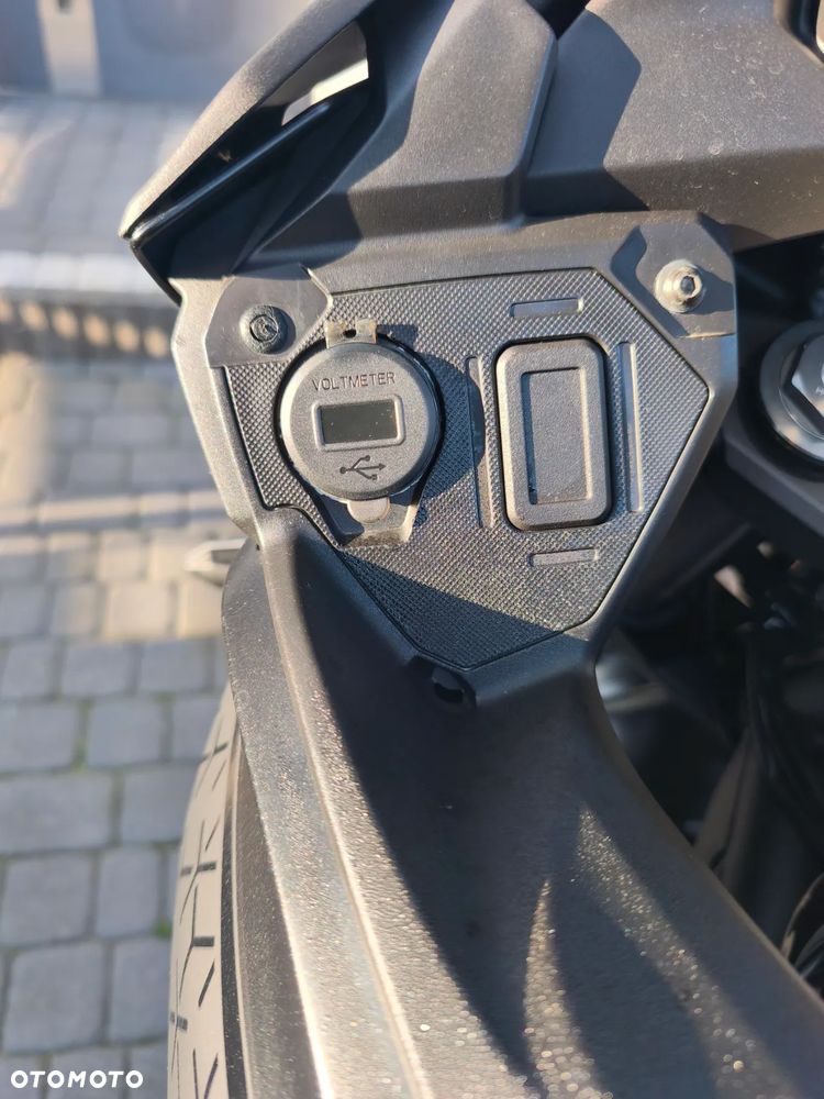 Kawasaki Versys 650 - 6