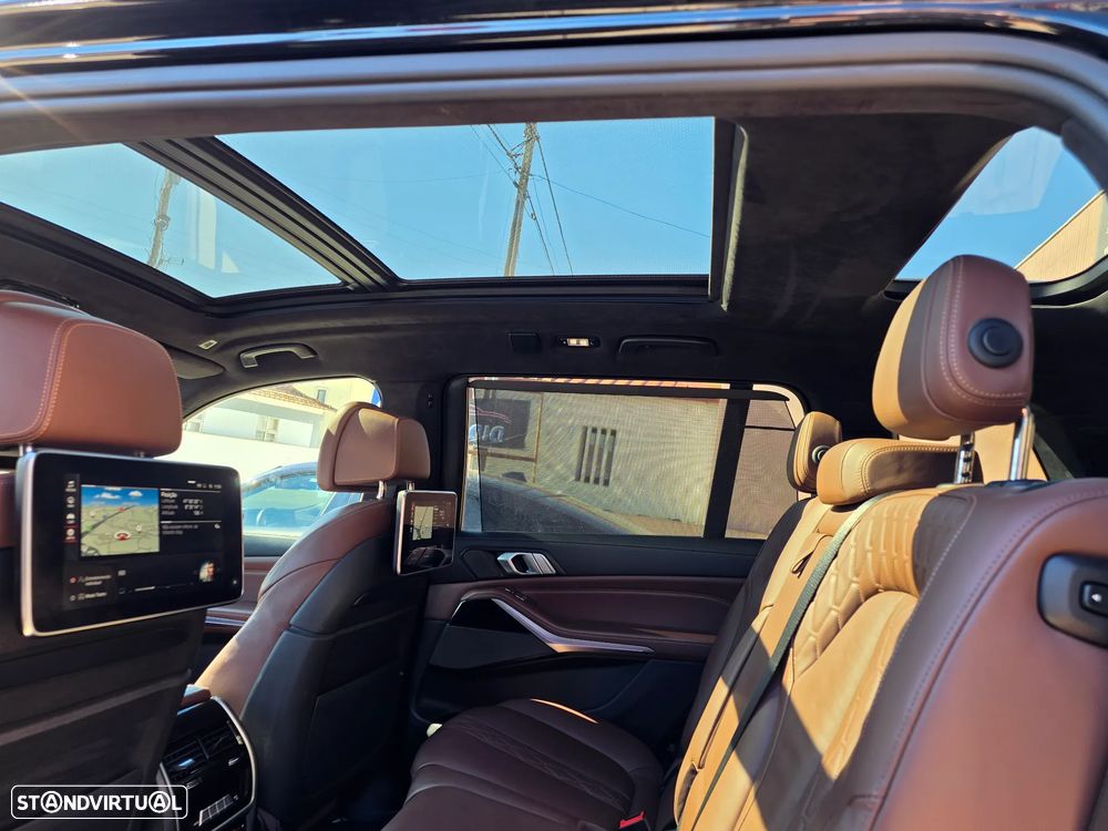 BMW X7 30 d xDrive Pack M - 27