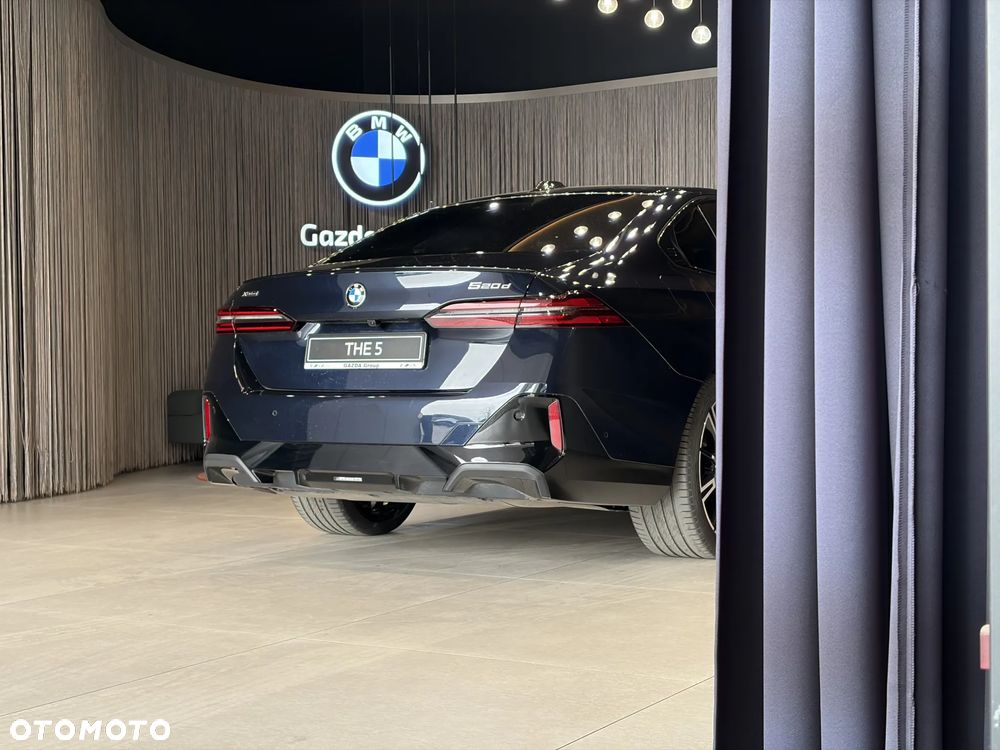 BMW Seria 5 520d xDrive mHEV M Sport - 6
