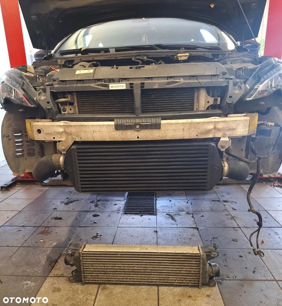 Peugeot 308 - 12
