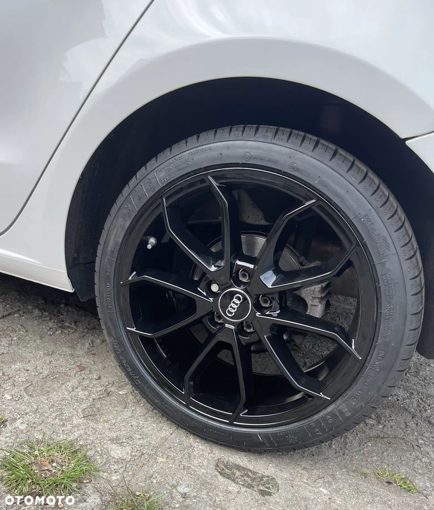 Audi A1 Sportback 1.0 TFSI ultra - 8