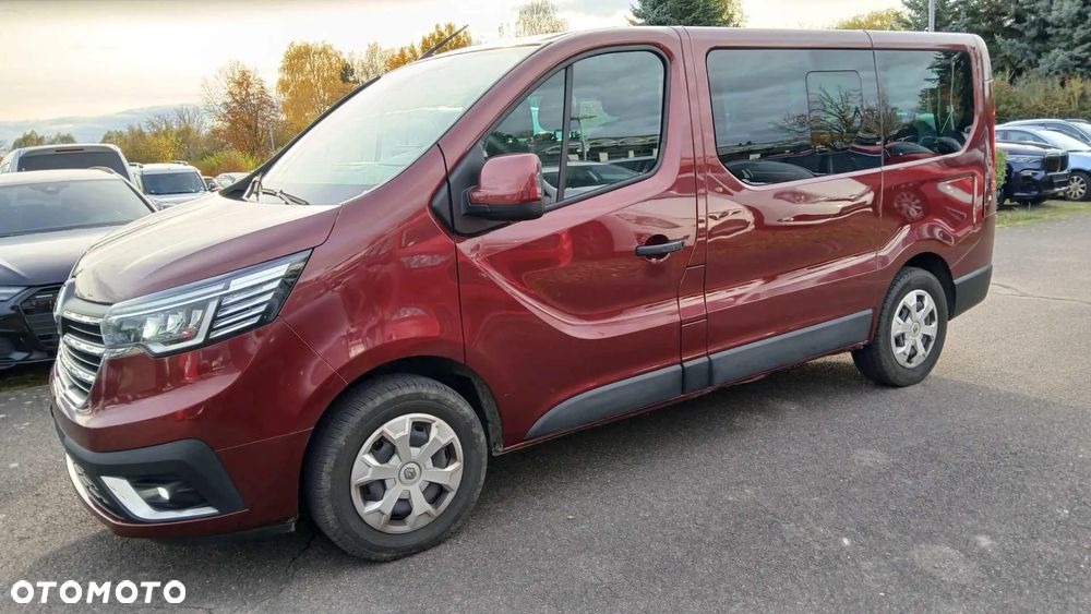 Renault Trafic - 2