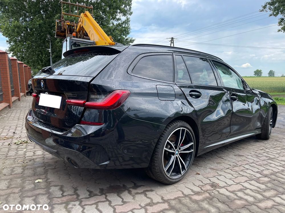 BMW Seria 3 330e M Sport sport - 3
