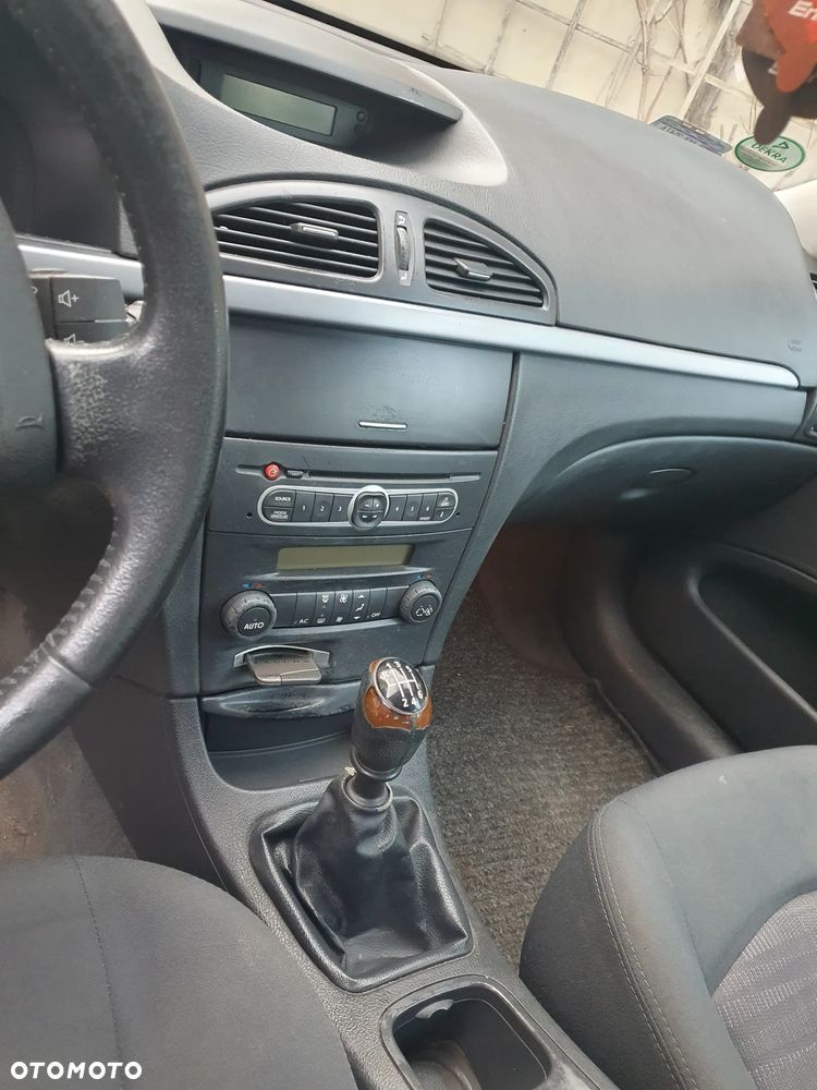 Renault Laguna - 5