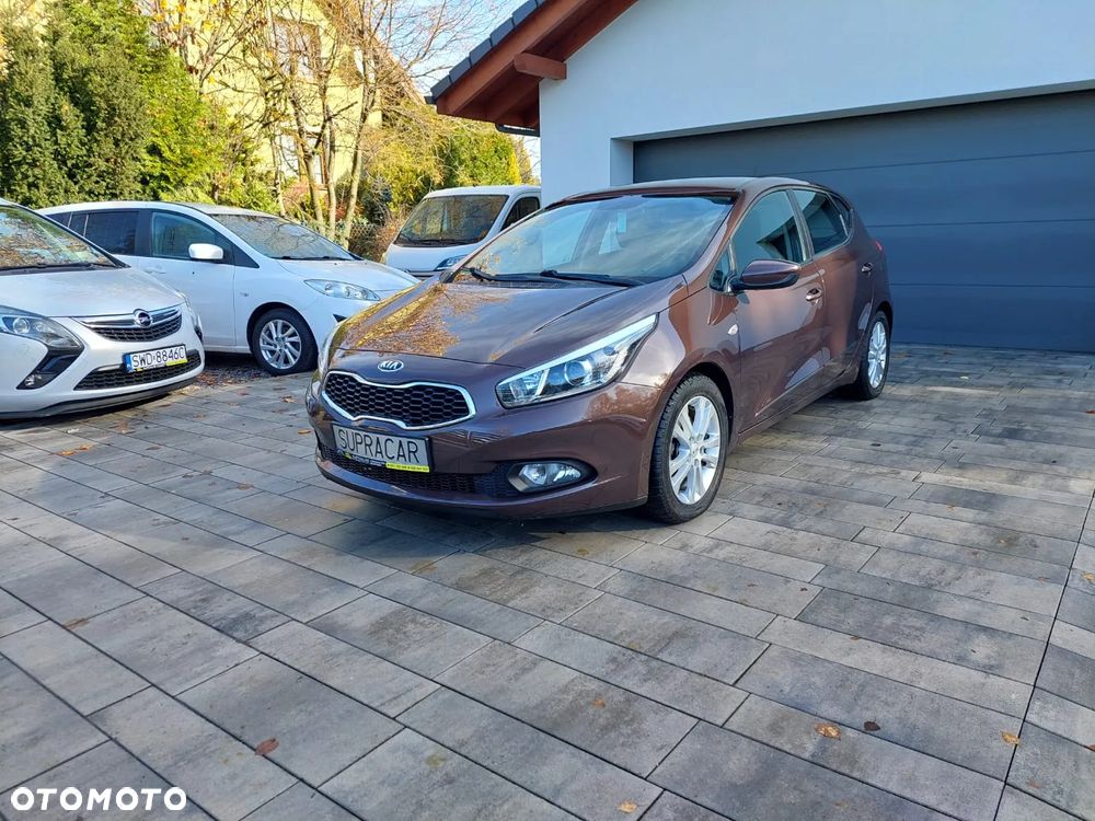 Kia Ceed Cee'd 1.4 Business Line - 1