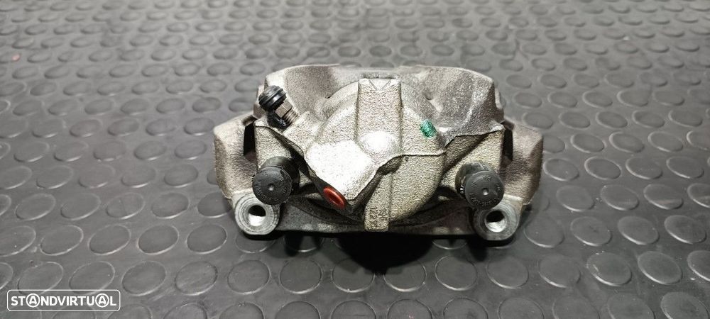 PINÇA DE TRAVÃO FRENTE ESQUERDA NISSAN JUKE (F16) ACENTA - 4