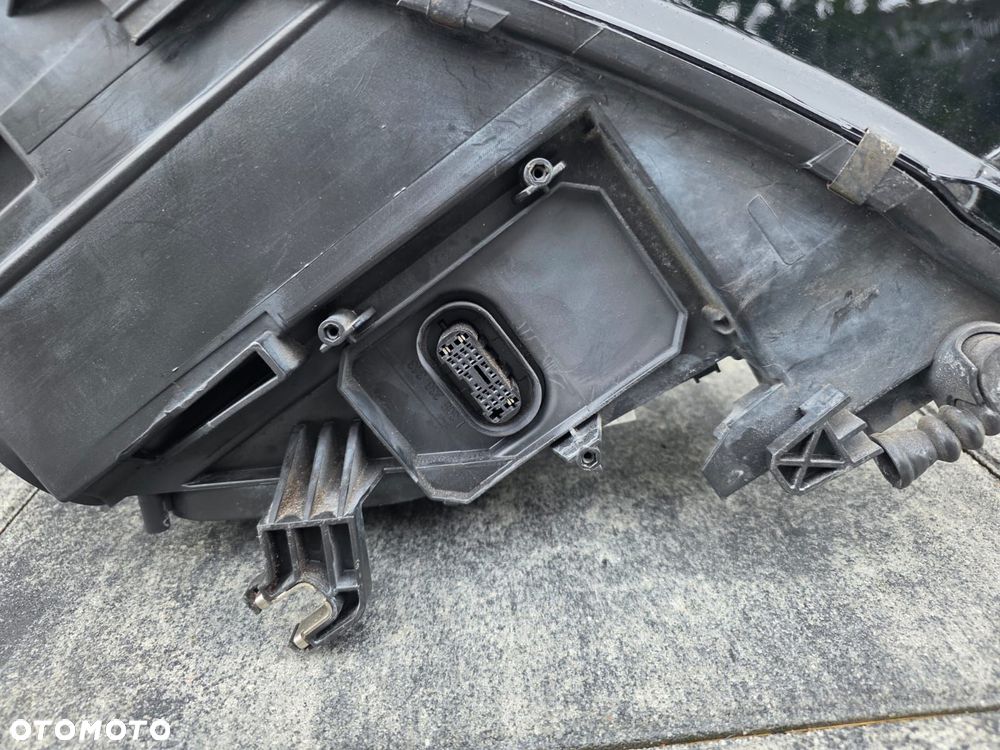 audi a4 b8 lampa prawa przód bi xenon dynamic led 8k0941004g - 8