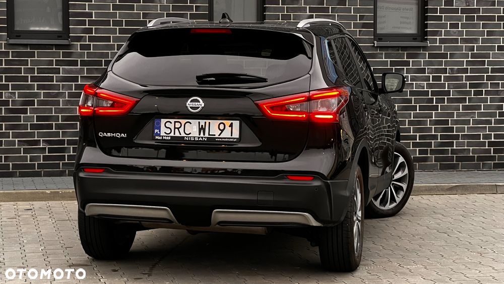 Nissan Qashqai 1.6 DIG-T Tekna - 24