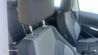 Peugeot 308 1.6 e-HDi Sportium CVM6 - 26