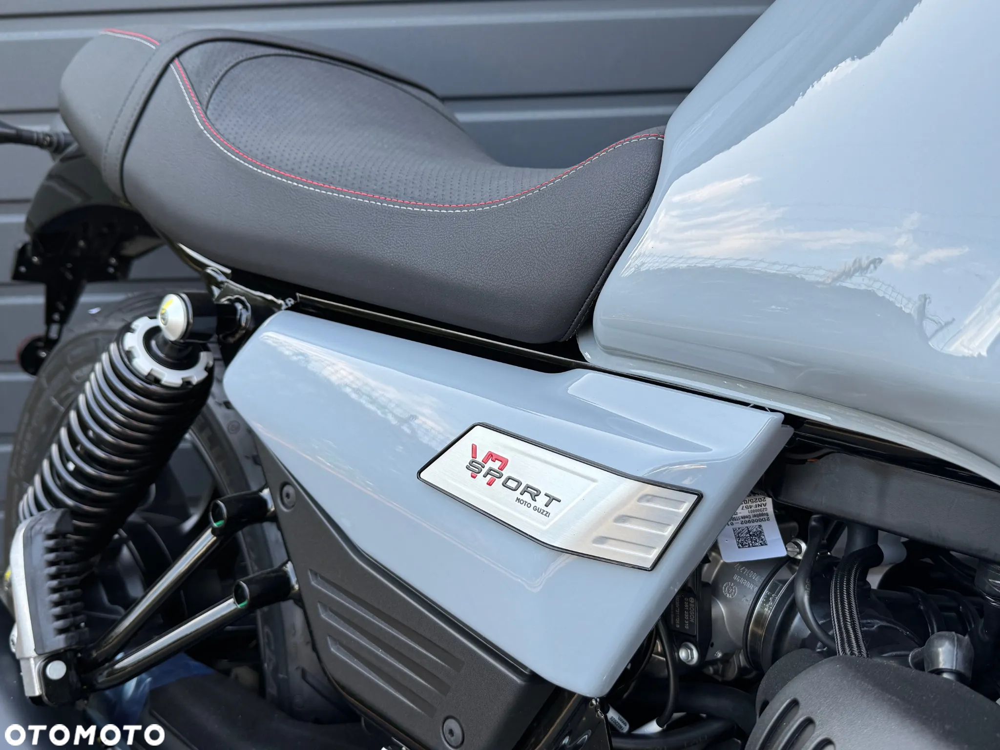 Moto Guzzi V7 - 6