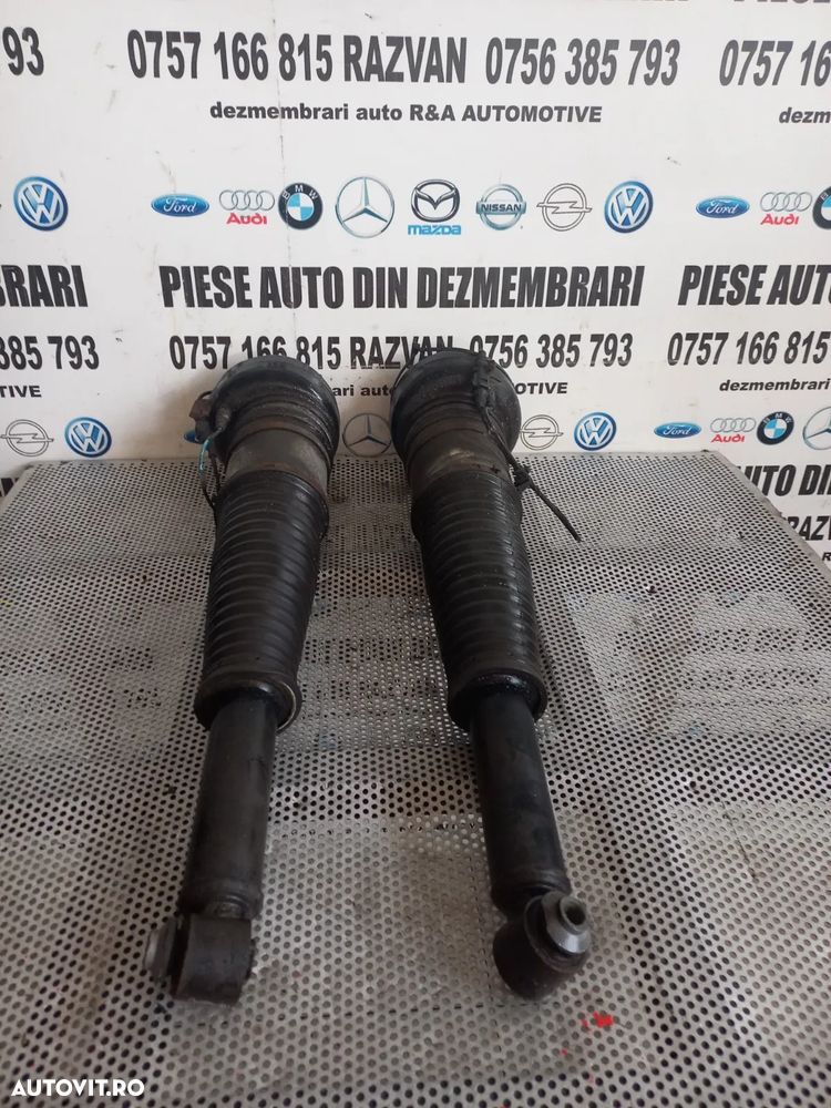 Perne Perna Aer Telescop Pneumatic Stanga Dreapta Spate Originale Audi A8 4H D4 An 2010-2011-2012-2013-2014-2015-2016-2017 94.000 Km Cod 4H0616001M 4H0616002M Dezmembrez Audi A8 4H D4 3.0 Tdi Quattro Motor CDT Cutie MXU Volan Stanga - Dezmembrari Arad - 2