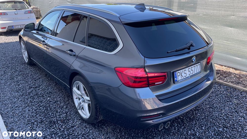 BMW Seria 3 320d Sport Line - 31