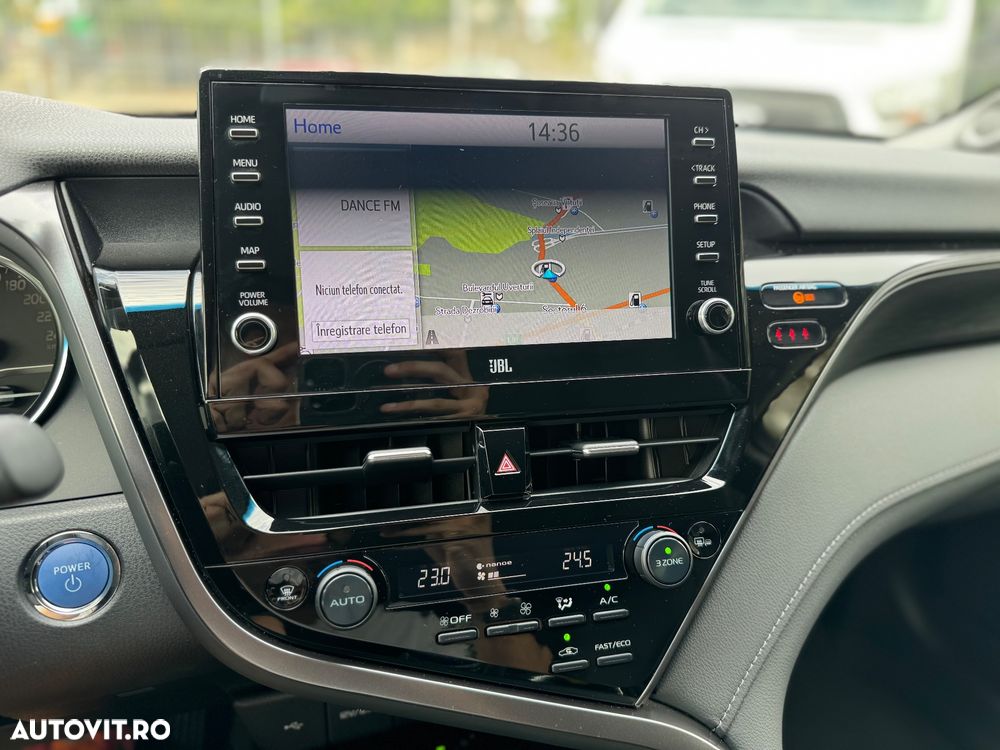 Toyota Camry 2.5 HEV Executive - 39