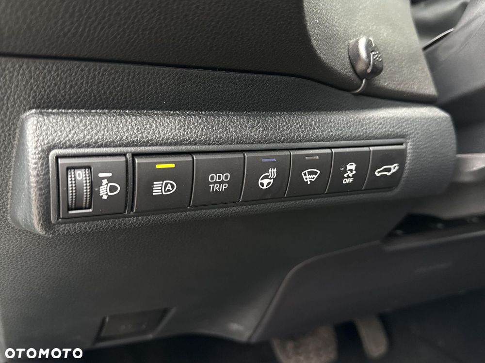 Toyota Corolla 2.0 Hybrid GR Sport Dynamic - 21