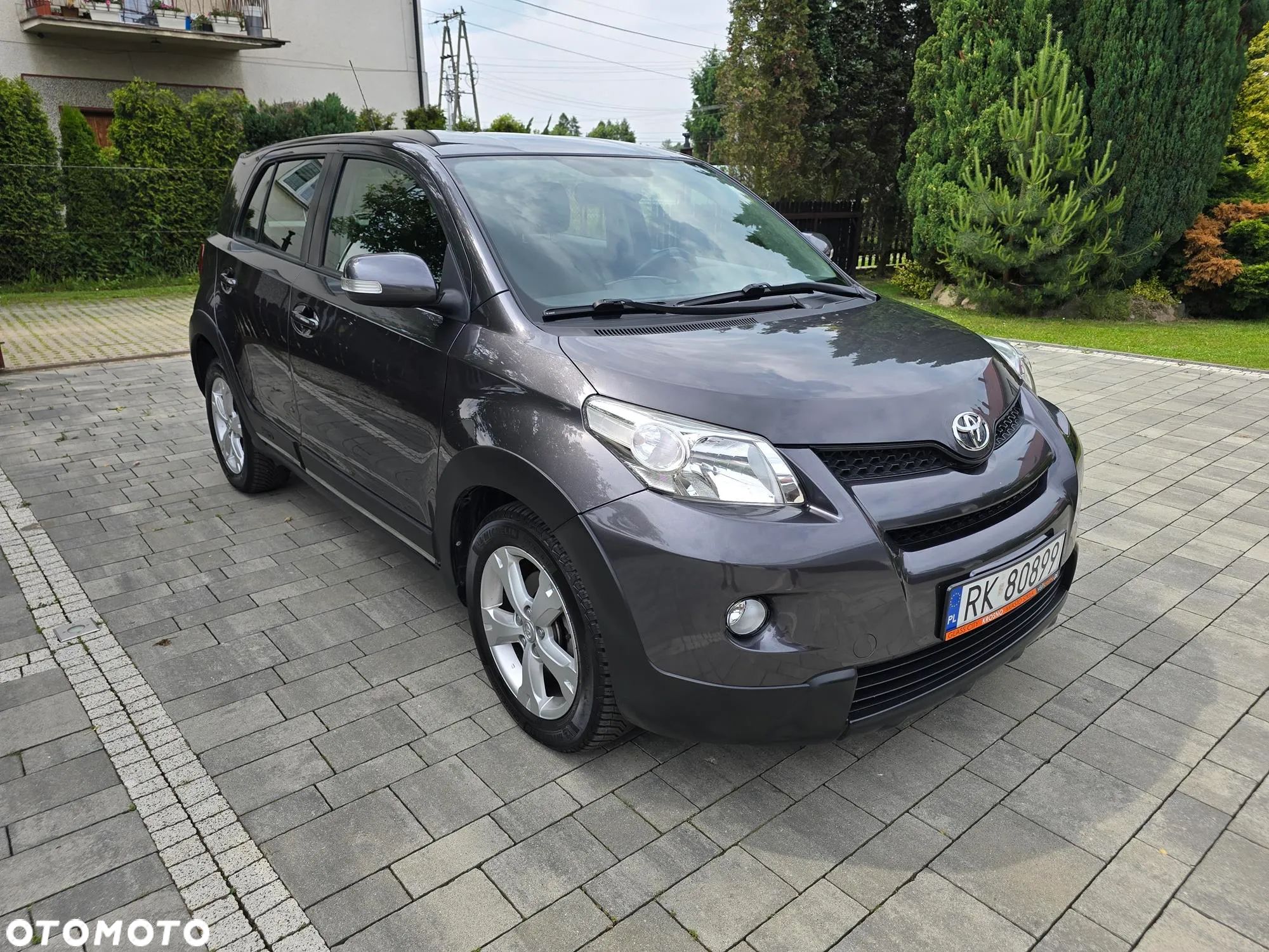 Toyota Corolla Verso - 1