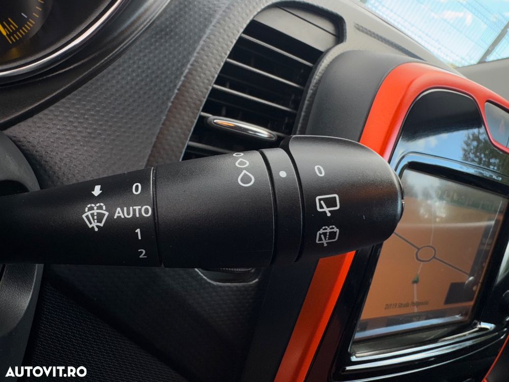 Renault Captur ENERGY TCe 120 EDC Luxe - 16