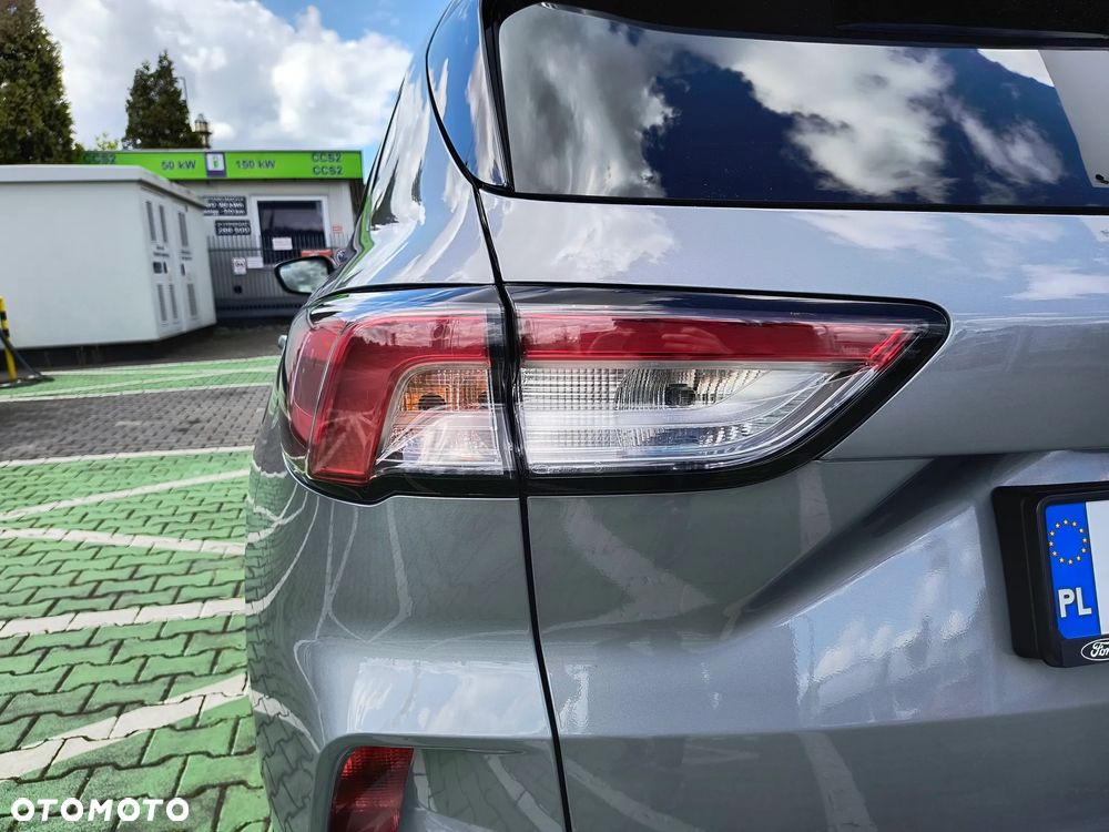 Ford Kuga - 27