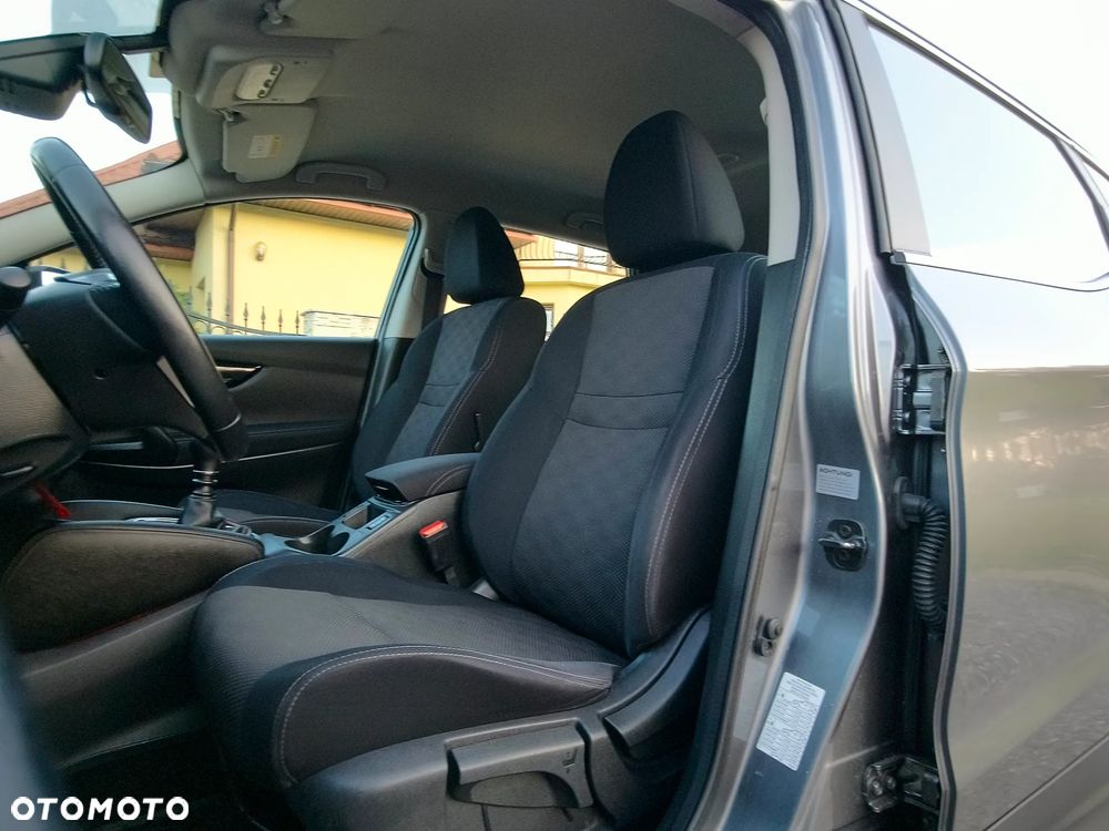 Nissan Qashqai 1.6 DIG-T 360 - 19