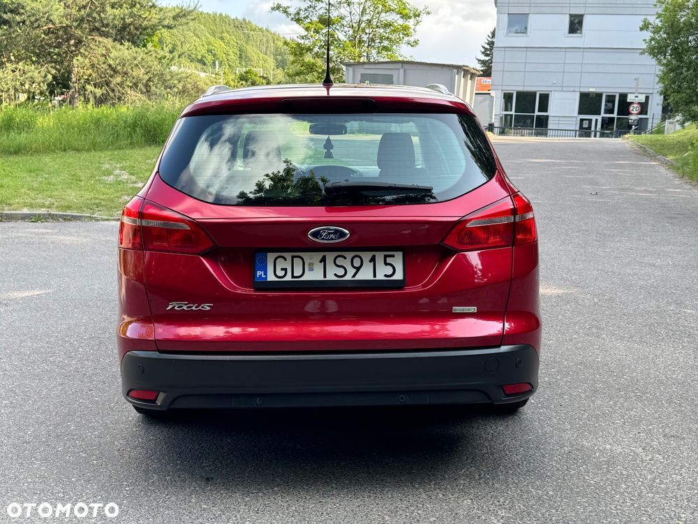 Ford Focus 1.0 EcoBoost Titanium - 12