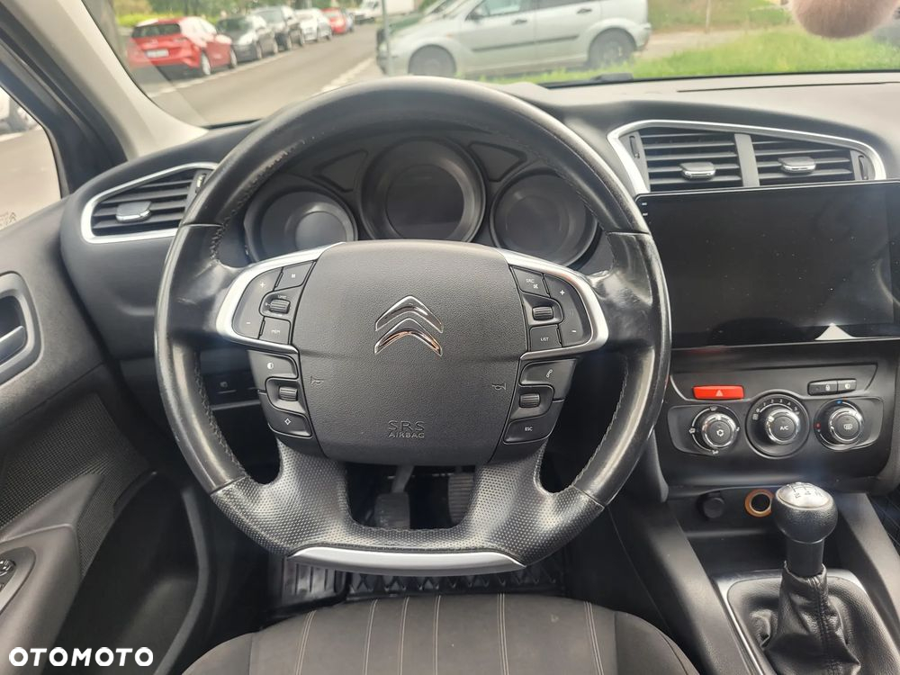 Citroën C4 1.6 VTi Attraction - 10