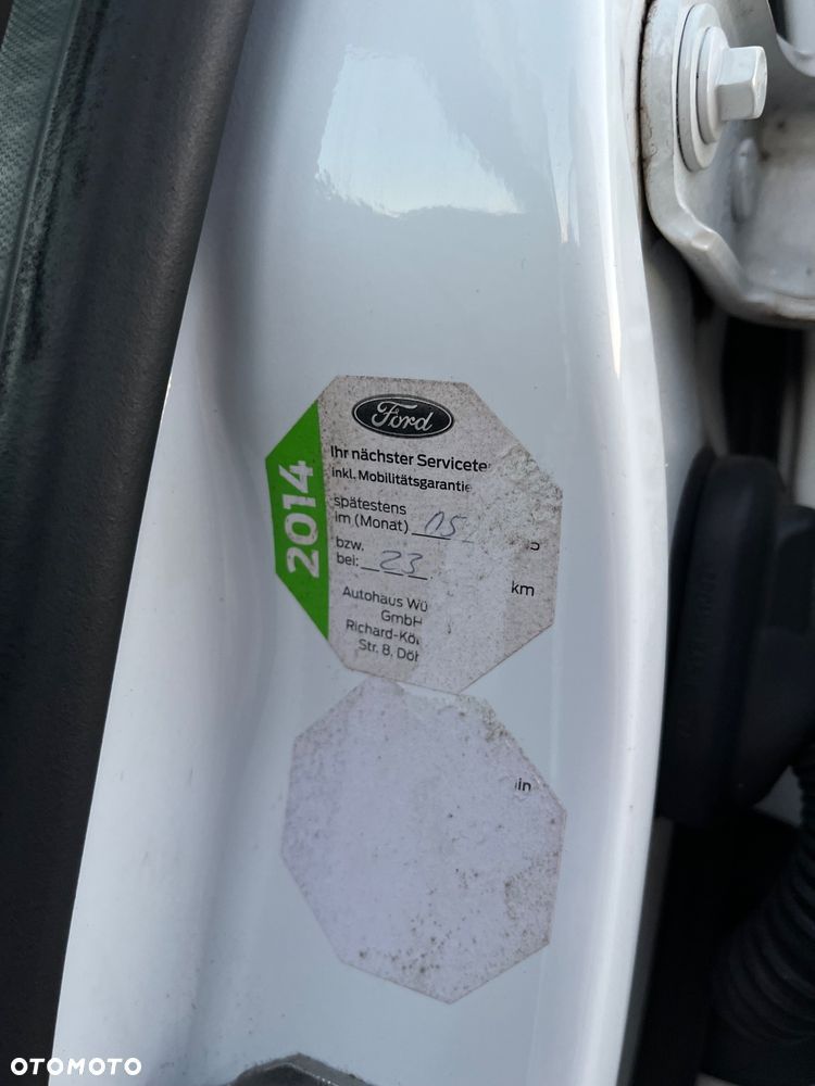 Ford Fiesta 1.0 EcoBoost Start-Stop Champions Edition - 38