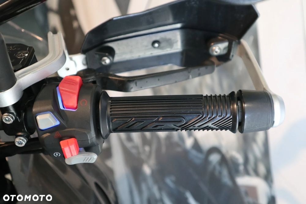 Benelli TRK 502 - 14