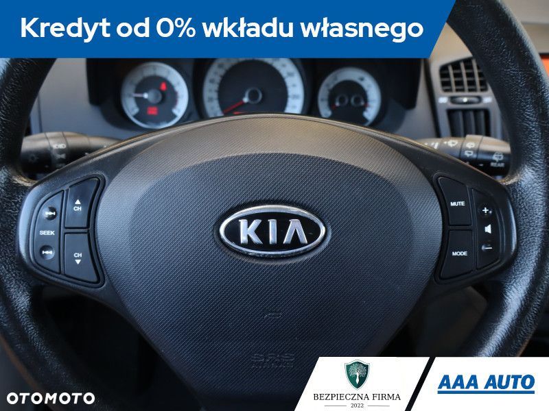 Kia Ceed - 13