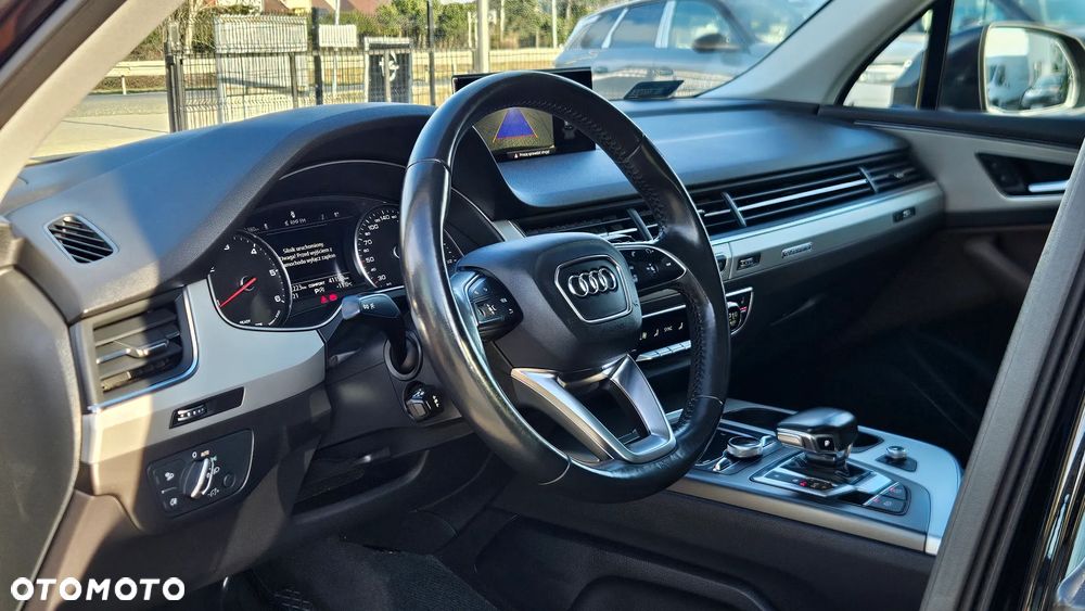 Audi Q7 50 TDI Quattro Tiptronic - 13