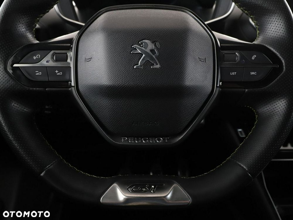 Peugeot 2008 1.2 PureTech GT Line S&S - 22