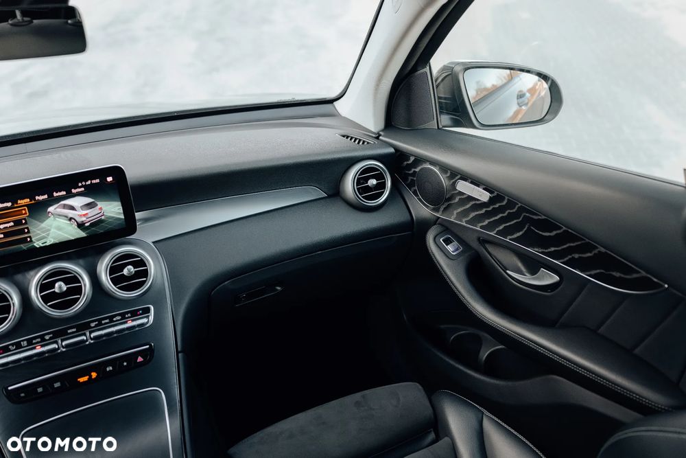 Mercedes-Benz GLC 200 d 4-Matic Business Edition - 21