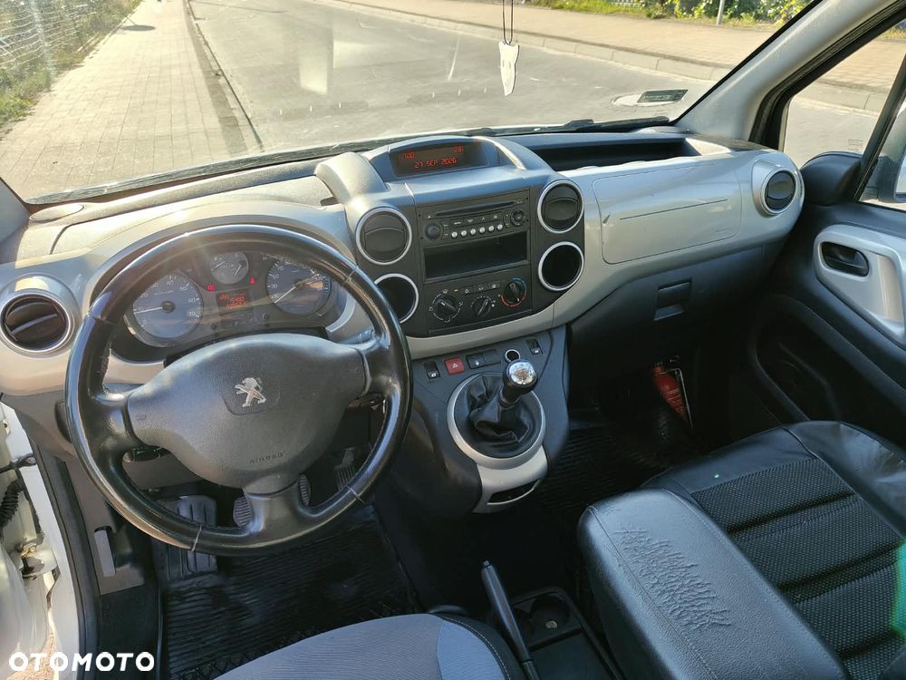 Peugeot Partner - 8