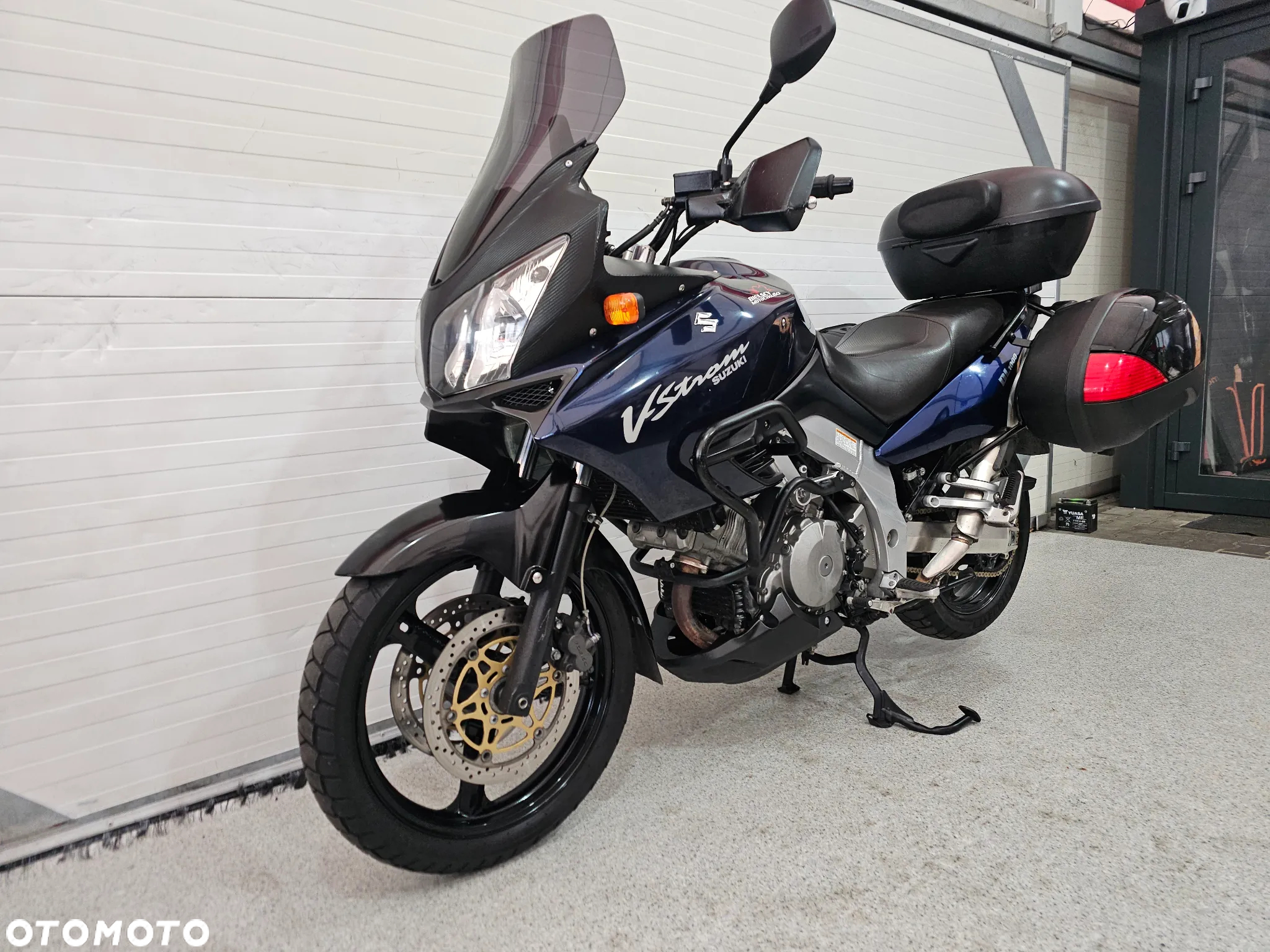 Suzuki DL - 3