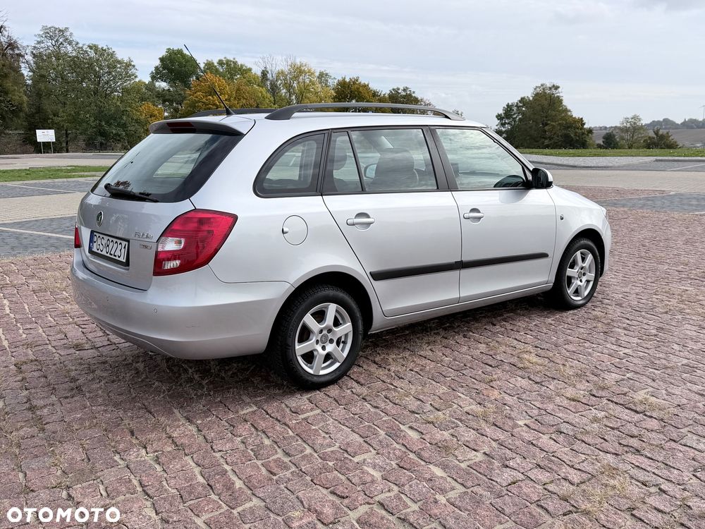 Skoda Fabia 1.2 TSI Family - 25