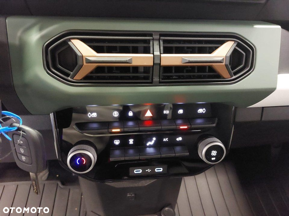 Dacia Spring - 14