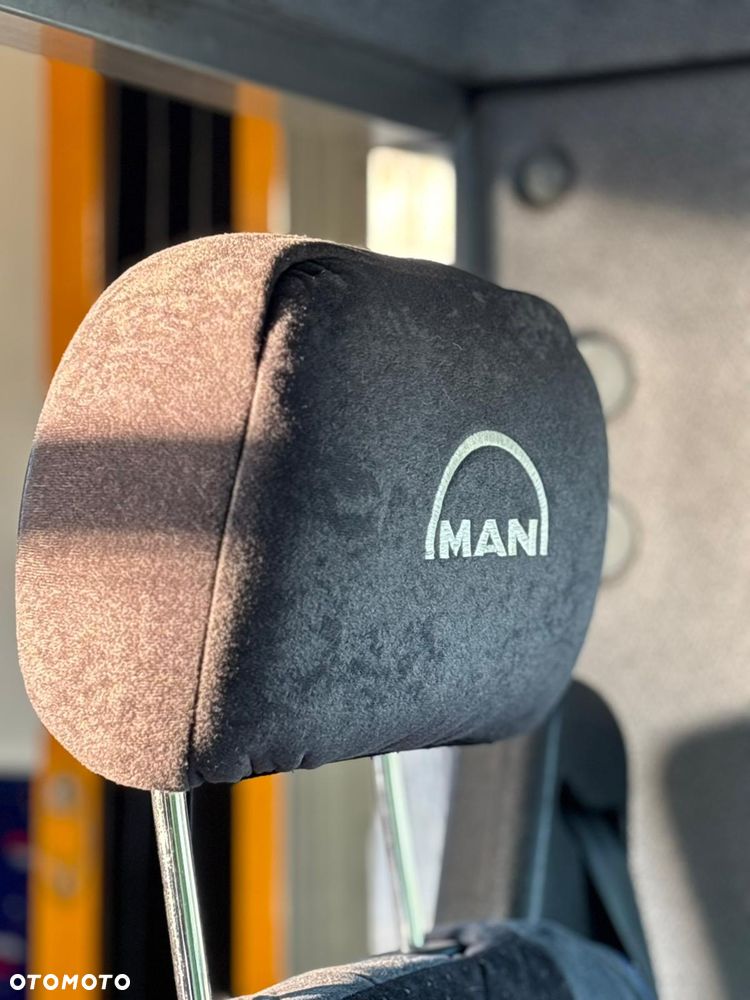 MAN 15 285 - 19