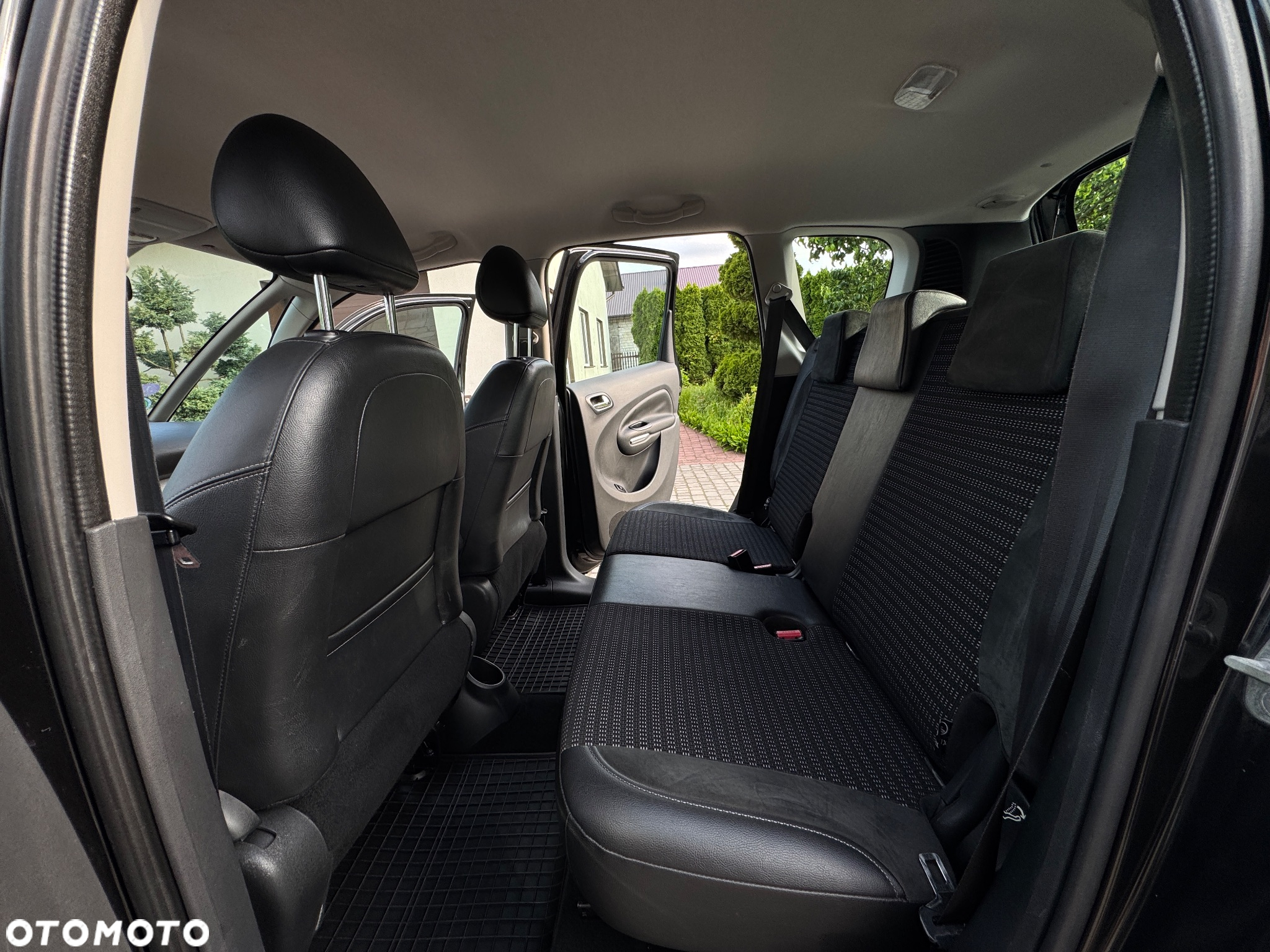 Citroën C3 Picasso VTi 120 Exclusive - 28