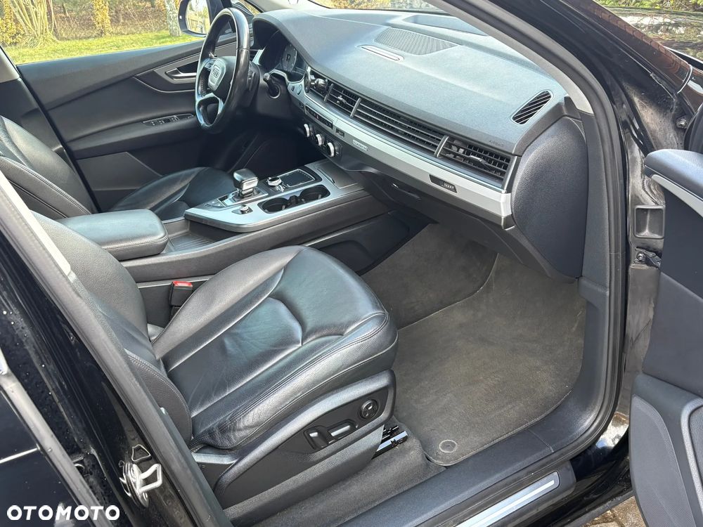 Audi Q7 3.0 TDI ultra Quattro Tiptronic - 17