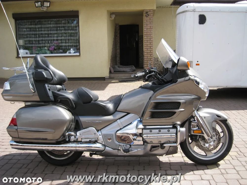 Honda GL - 2