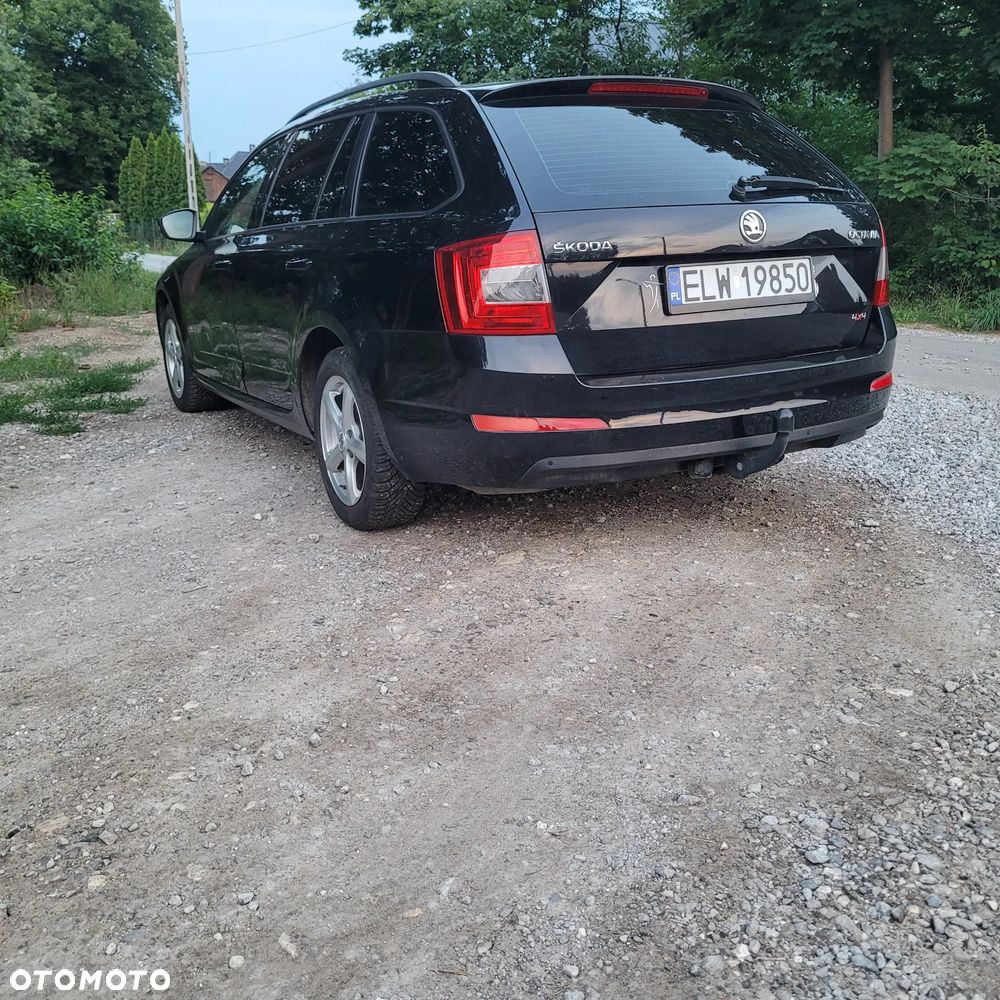 Skoda Octavia 2.0 TDI 4x4 Ambition - 4