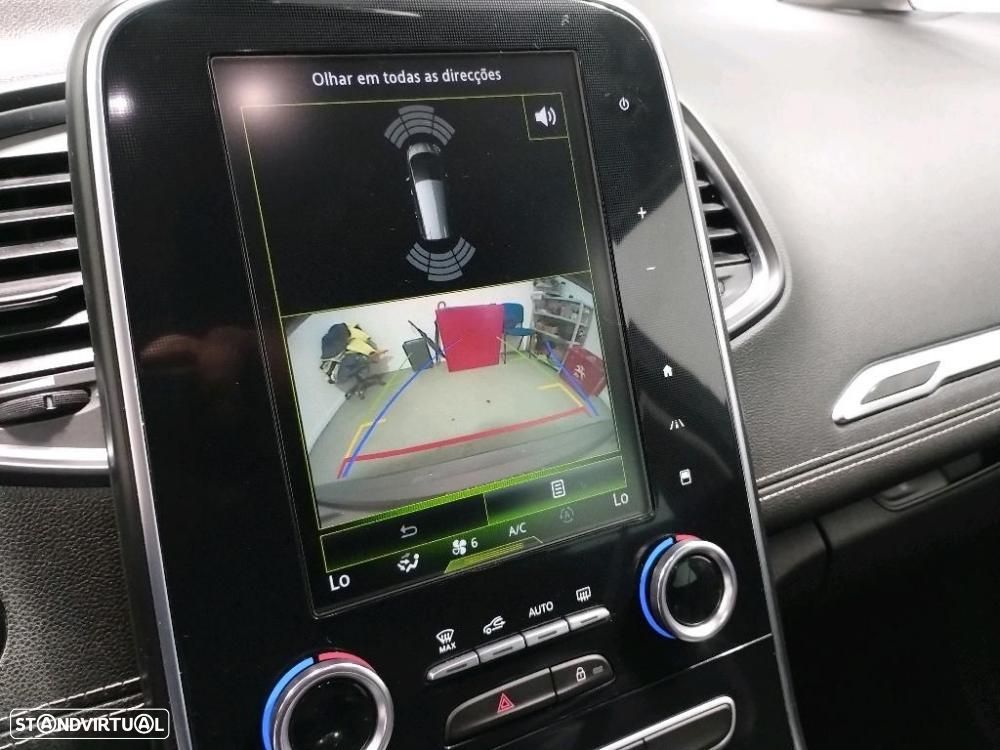 Renault Grand Scénic 1.6 dCi Bose Edition SS - 6