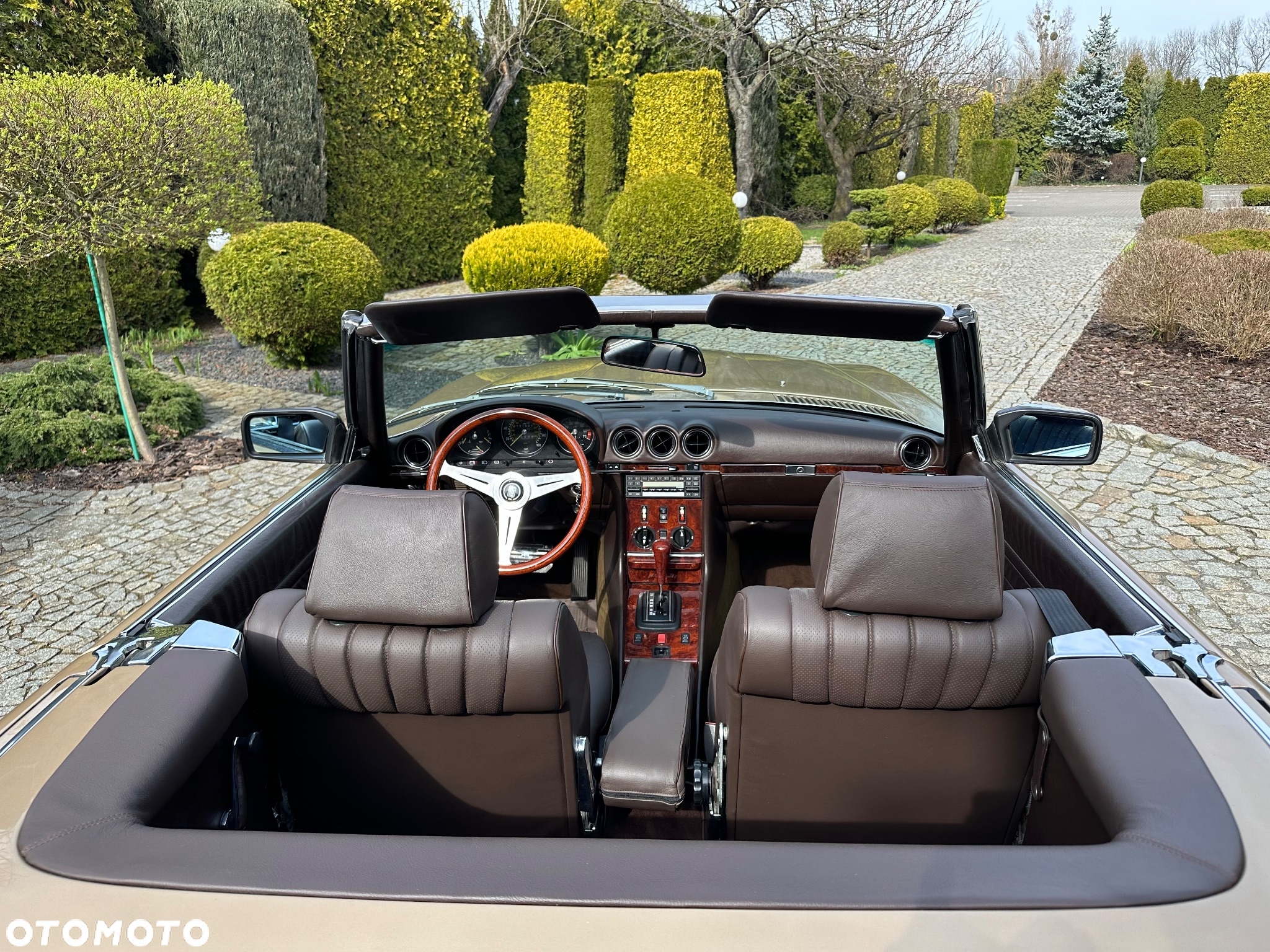 Mercedes-Benz SL - 12