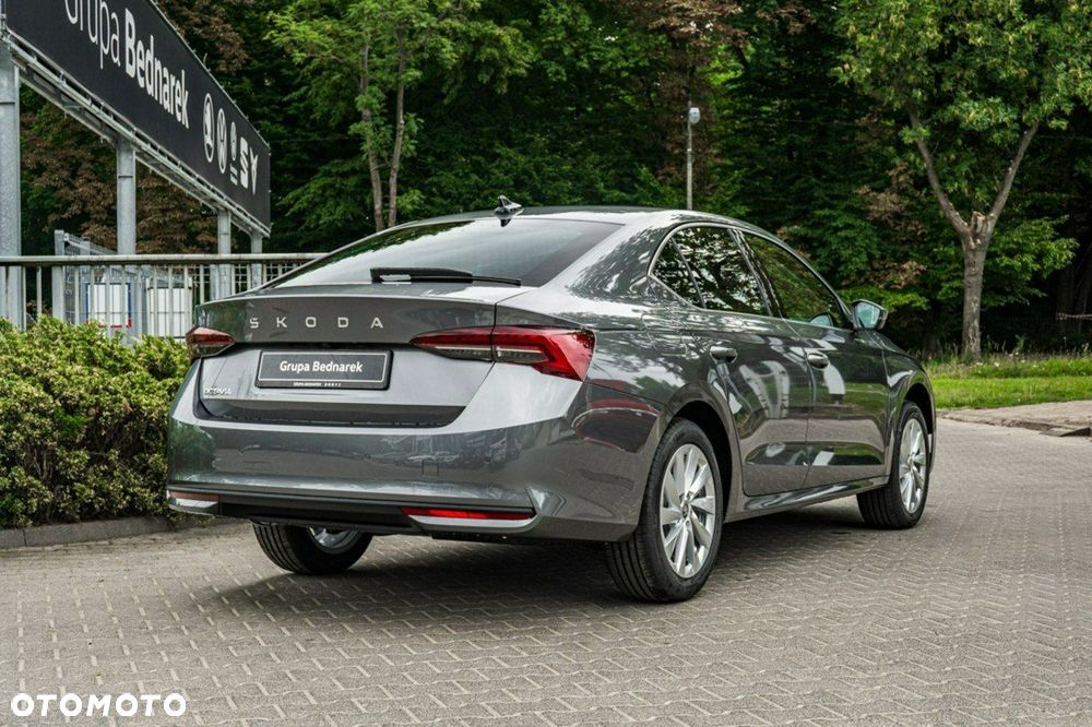 Skoda Octavia - 8
