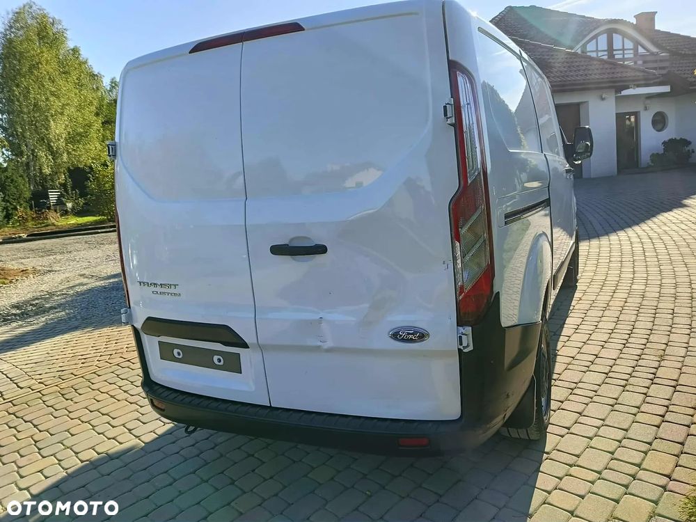 Ford TRANSIT CUSTOM - 8