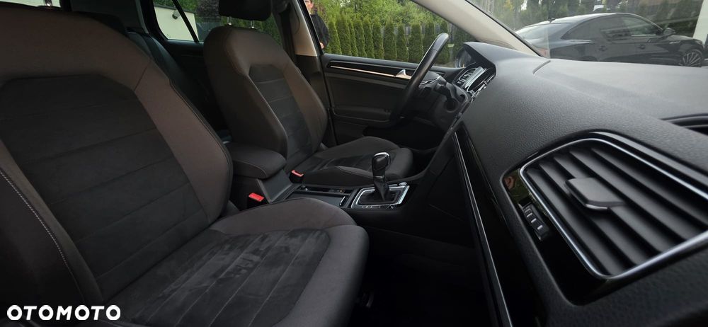 Volkswagen Golf 1.5 TSI BMT Comfortline DSG - 4
