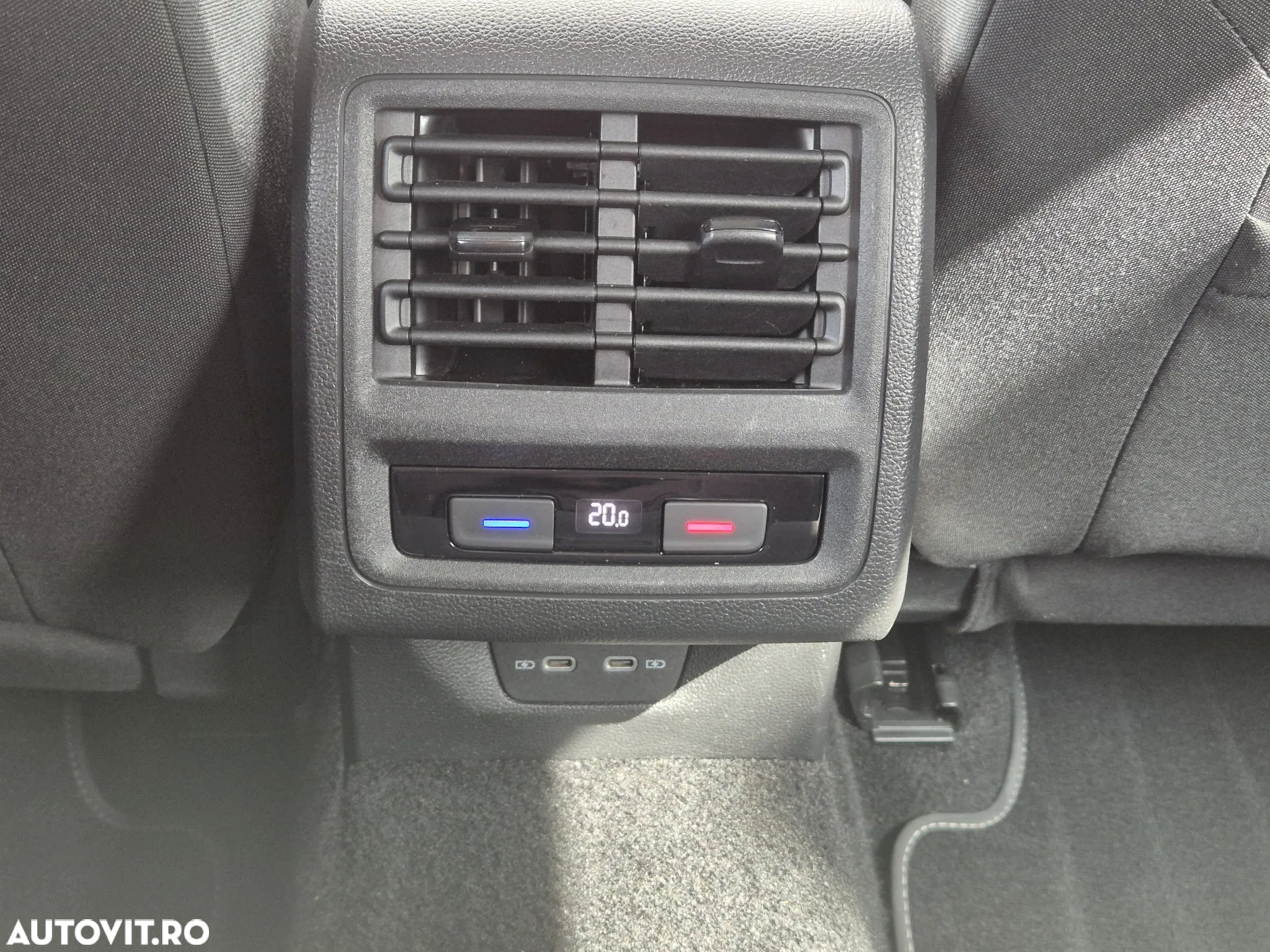 Volkswagen Golf 1.4 eHybrid Style - 13